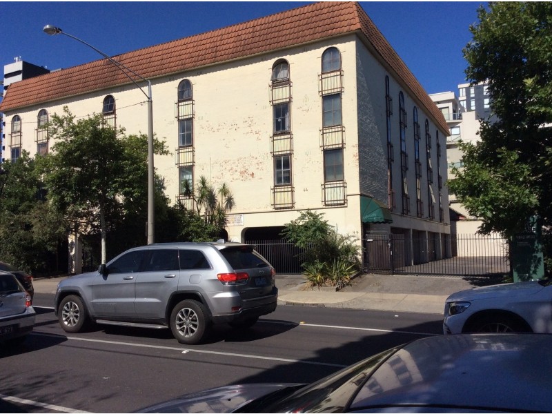 206/44 Barkly St, St Kilda VIC 3182