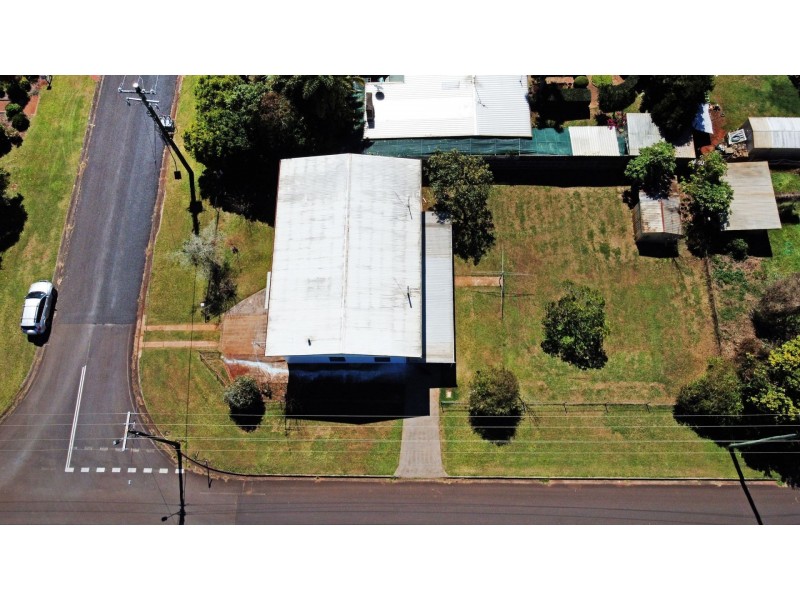 24 Abbott Street, Atherton QLD 4883