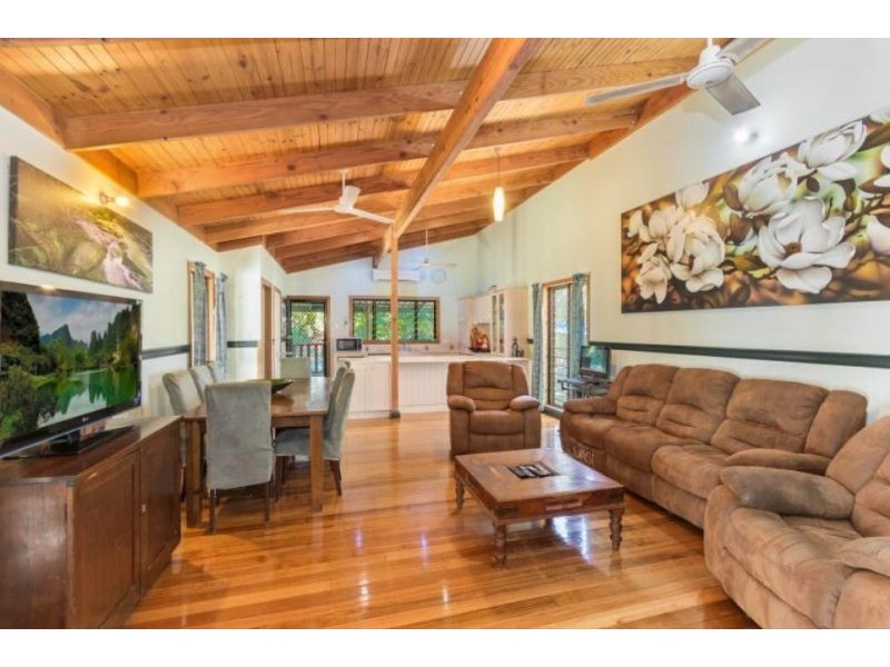 446 Forestry Rd, Bluewater Park QLD 4818