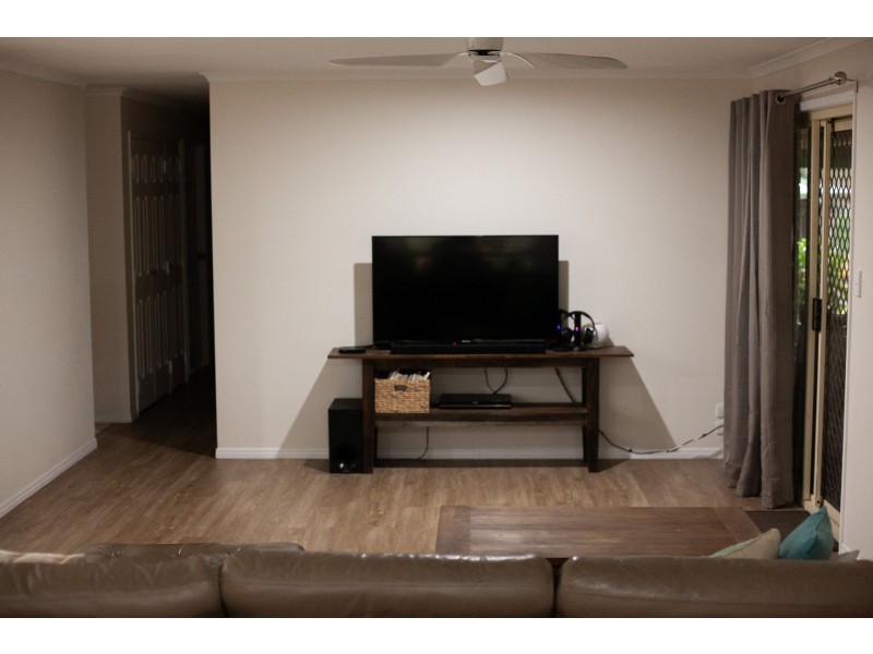 7 Jensen Drive, Urraween QLD 4655