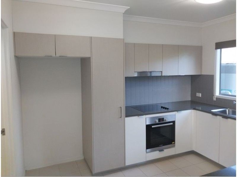 8/1 Ringuet Close, Glen Eden QLD 4680
