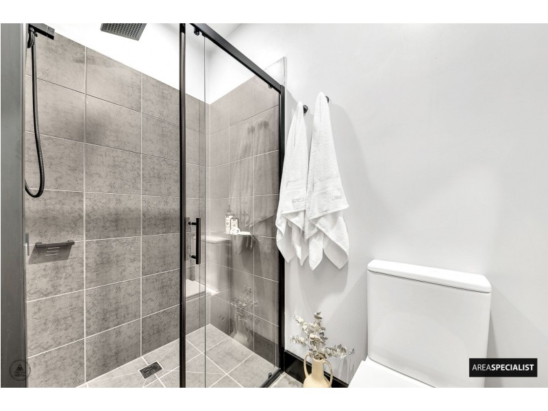 1A/3 Wardens Wlk, Coburg VIC 3058