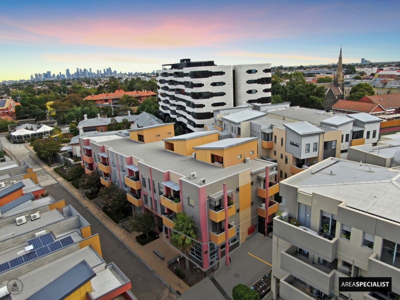 1A/3 Wardens Wlk, Coburg VIC 3058