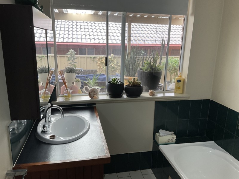 86 Albatross Ave, Hayborough SA 5211