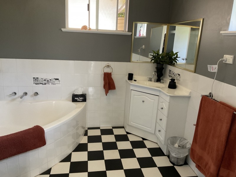 86 Albatross Ave, Hayborough SA 5211