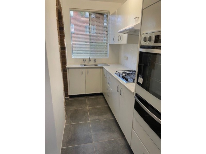 32/13 Grace campbell Crescent, Hillsdale NSW 2036