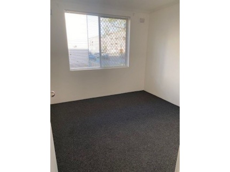 32/13 Grace campbell Crescent, Hillsdale NSW 2036