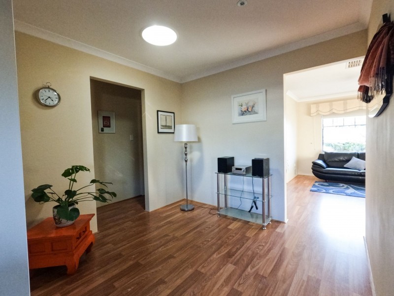 2/5 Bronzewing Street, Huntingdale WA 6110