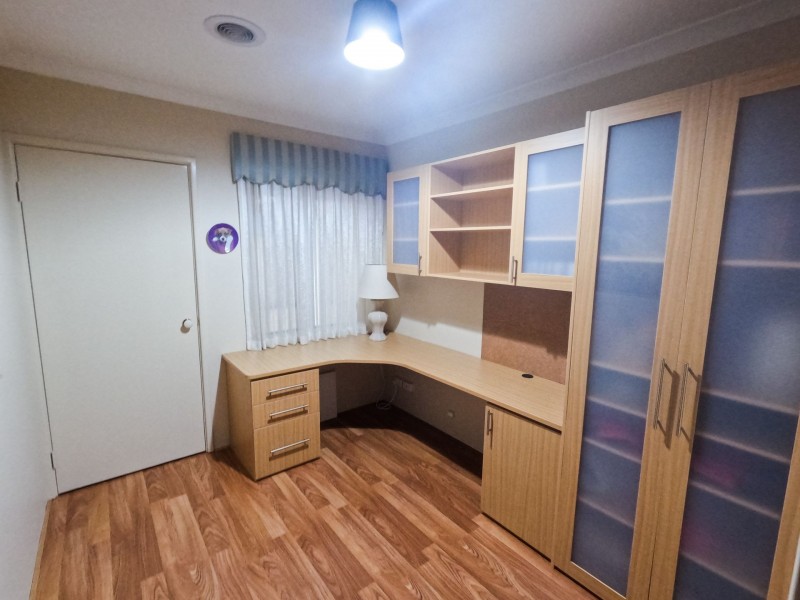 2/5 Bronzewing Street, Huntingdale WA 6110