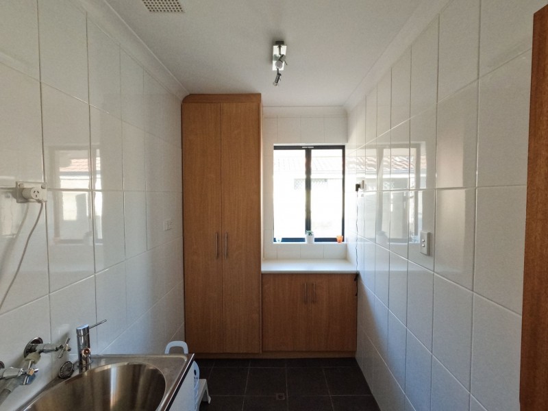 2/5 Bronzewing Street, Huntingdale WA 6110