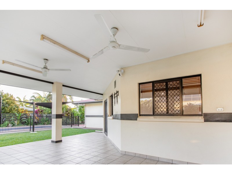 84 Emery Ave, Woodroffe NT 0830