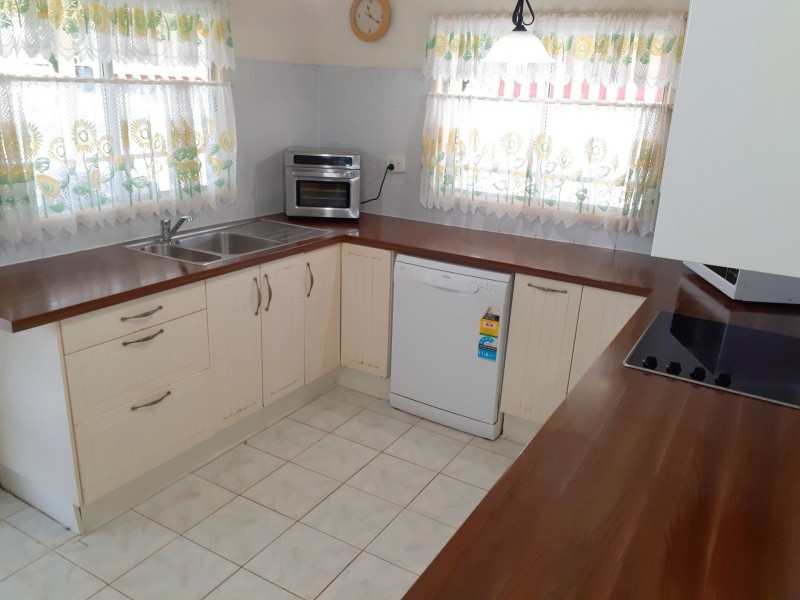 56 Cedar Avenue, Esk QLD 4312