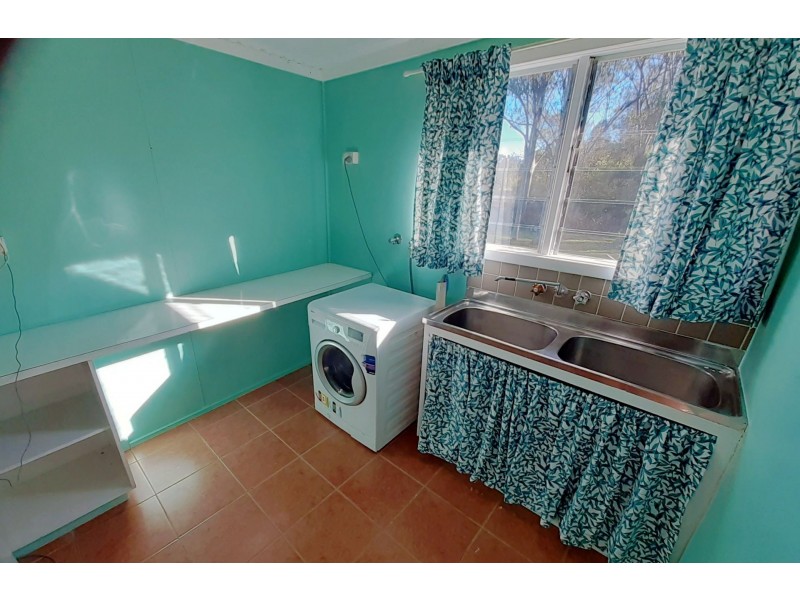 56 Cedar Avenue, Esk QLD 4312