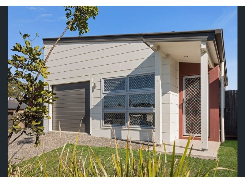4 Eucalyptus Cres, Ripley QLD 4306