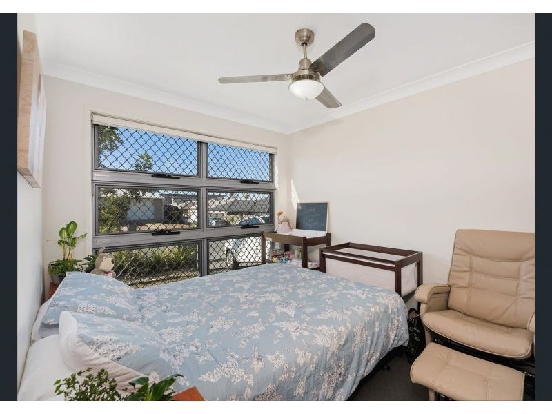 4 Eucalyptus Cres, Ripley QLD 4306