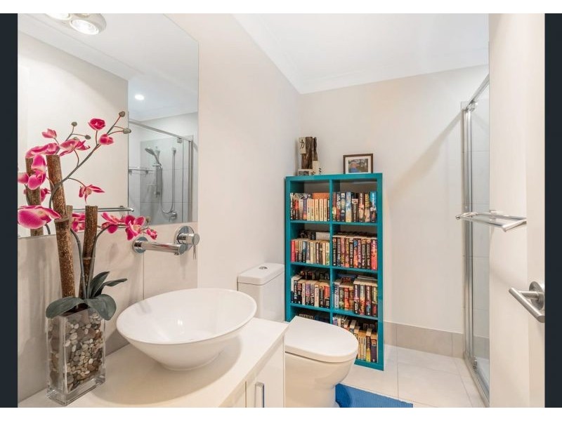 4 Eucalyptus Cres, Ripley QLD 4306