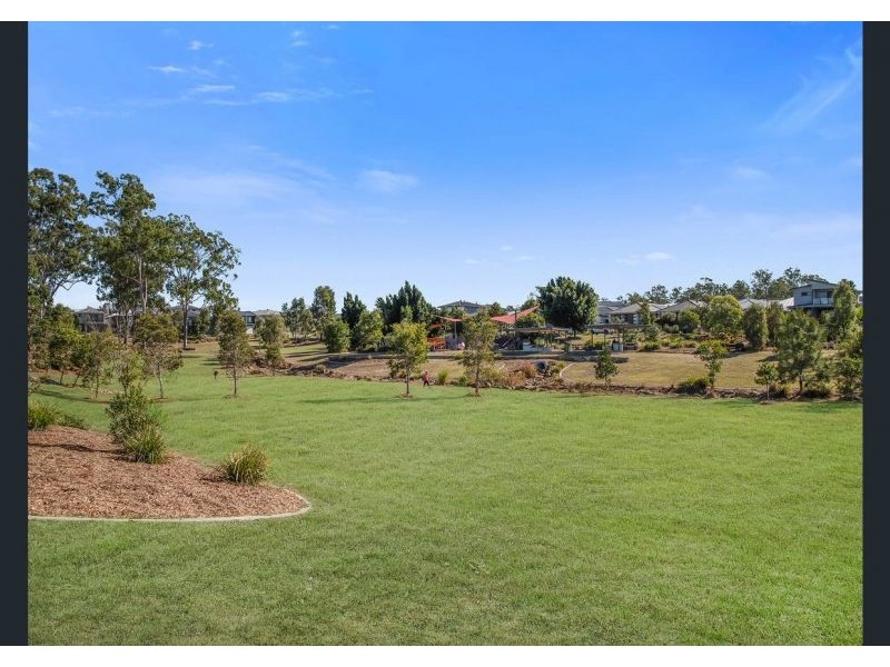 4 Eucalyptus Cres, Ripley QLD 4306