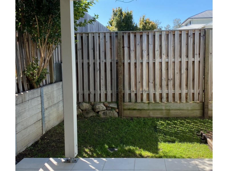 4 Eucalyptus Cres, Ripley QLD 4306