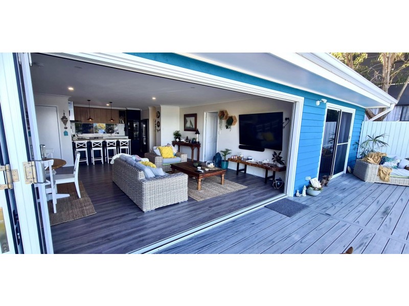 20 Koonwarra Parade, Macleay Island QLD 4184