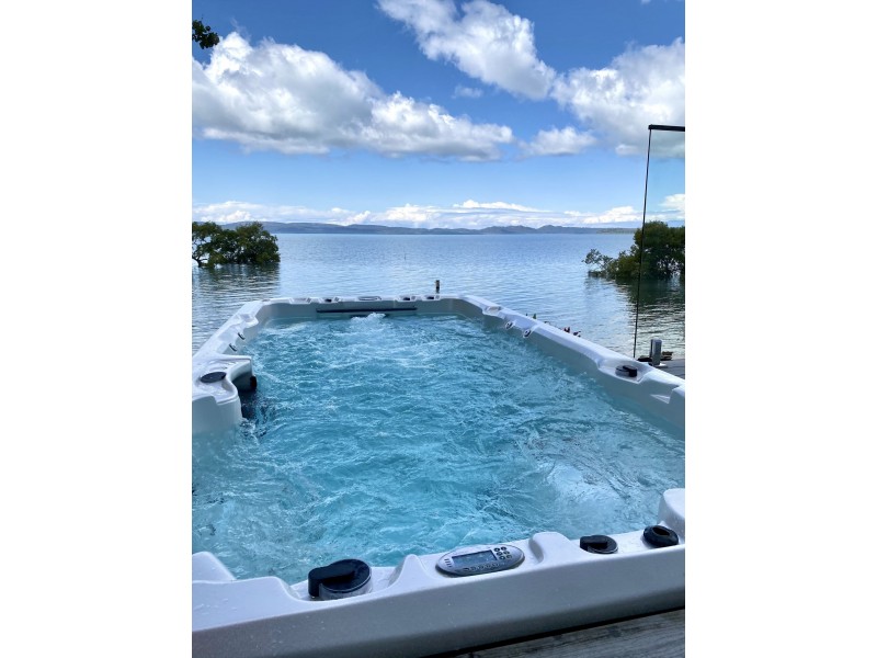 20 Koonwarra Parade, Macleay Island QLD 4184