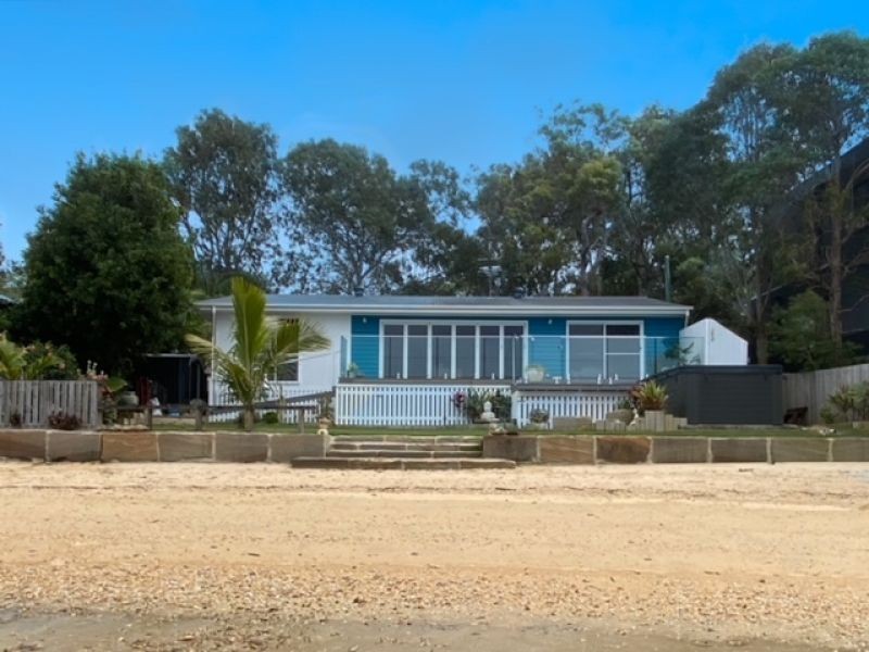 20 Koonwarra Parade, Macleay Island QLD 4184