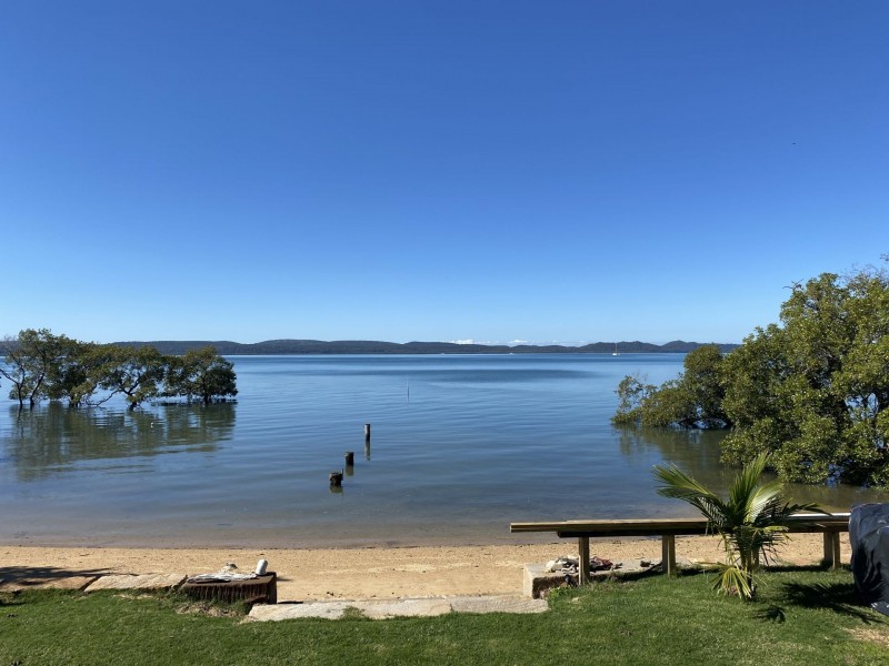 20 Koonwarra Parade, Macleay Island QLD 4184