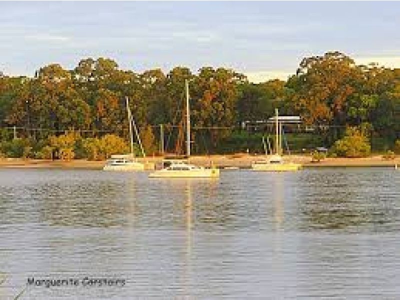 20 Koonwarra Parade, Macleay Island QLD 4184