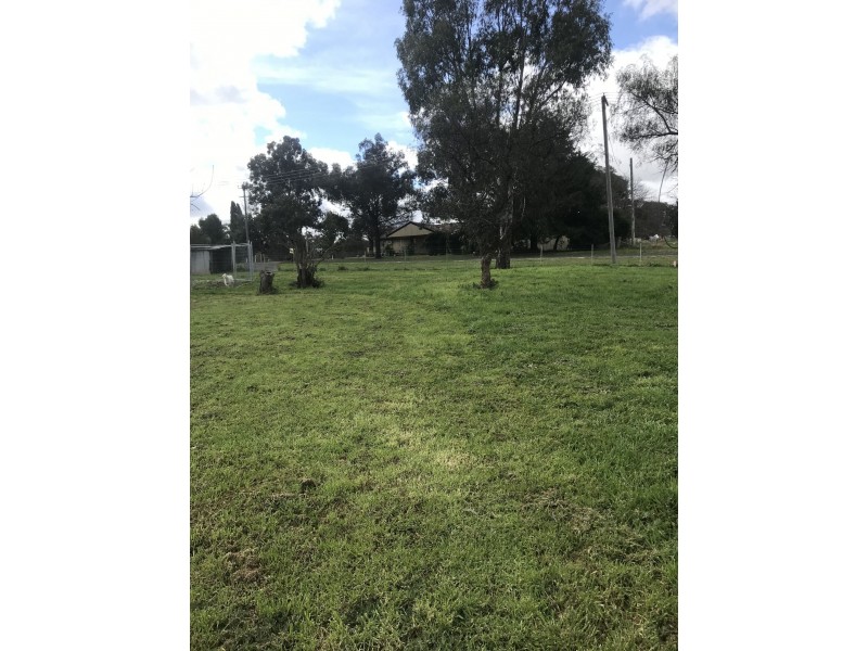 64 Main, Cudal NSW 2864