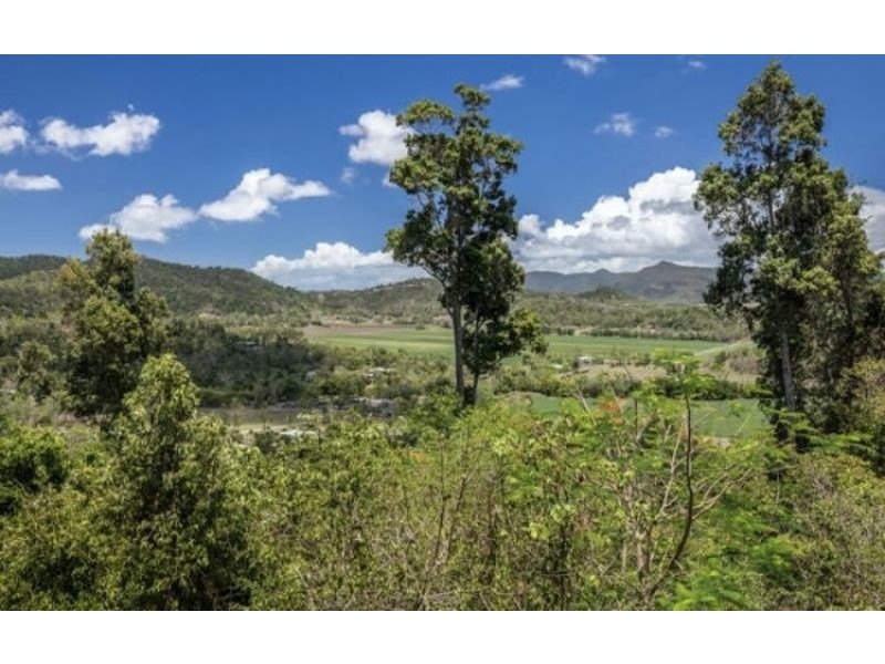 72 Staniland Drive, Strathdickie QLD 4800
