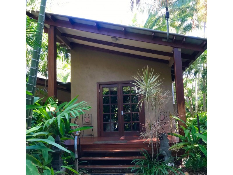 18 Mango Parkway, Nelly Bay QLD 4819