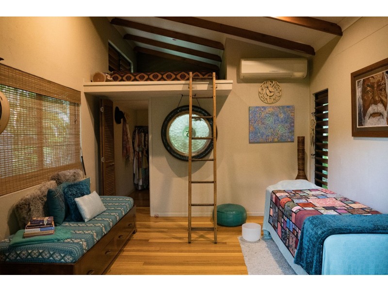 18 Mango Parkway, Nelly Bay QLD 4819