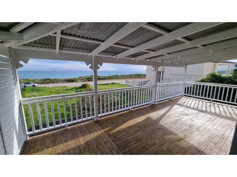 3B Pearce St, Quinns Rocks WA 6030