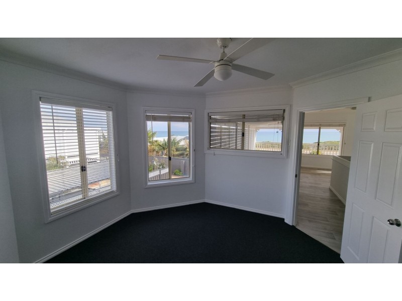 3B Pearce St, Quinns Rocks WA 6030