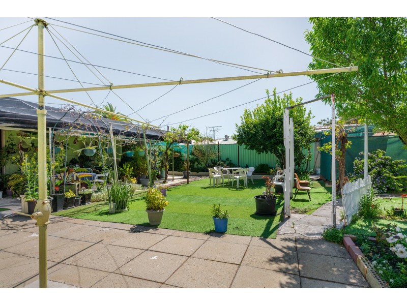 50 Lynwood Ave, Lynwood WA 6147