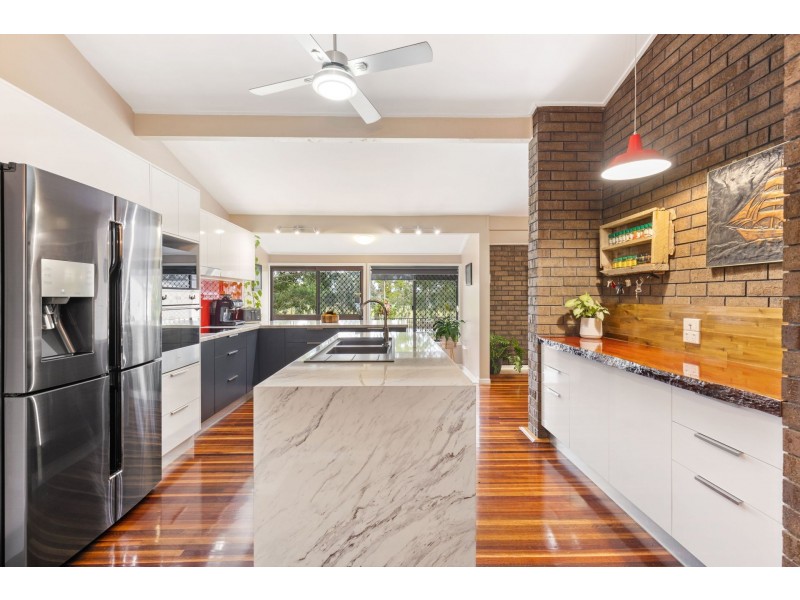 43 La Frantz Dr, Tinana QLD 4650