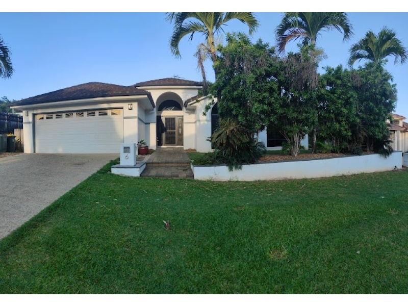 6 Barossa Close, Brinsmead QLD 4870