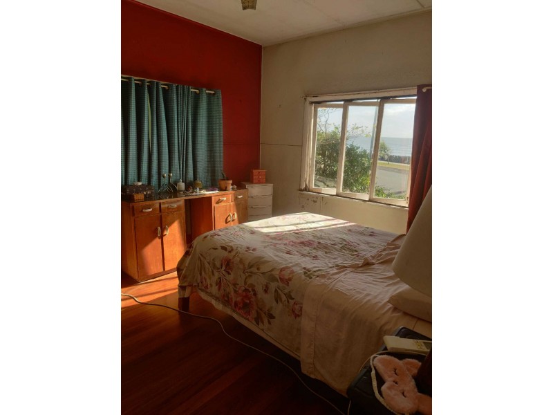 255 O’Shea Esplanade, Machans Beach QLD 4878