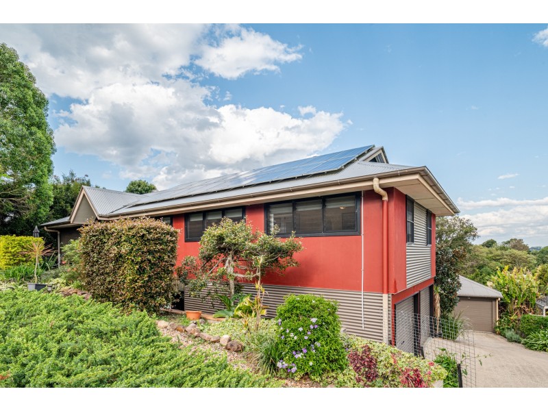 1/11 Sunnyside Ct, Maleny QLD 4552