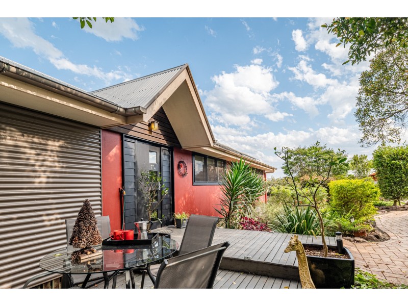 1/11 Sunnyside Ct, Maleny QLD 4552