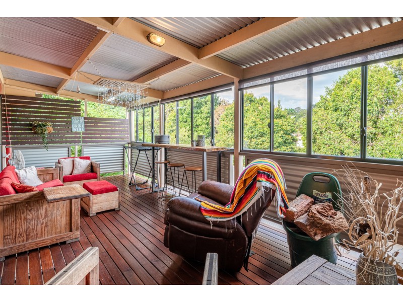 1/11 Sunnyside Ct, Maleny QLD 4552