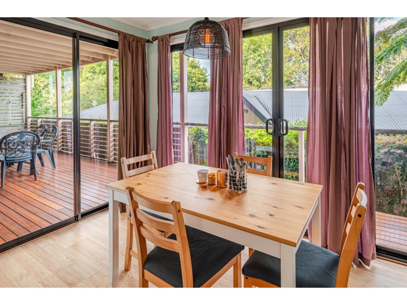 1/11 Sunnyside Ct, Maleny QLD 4552