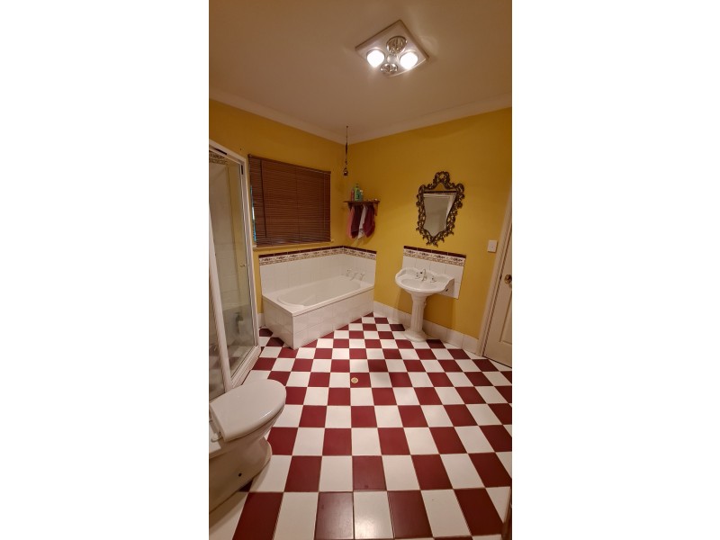 44 Reservoir Street, Chidlow WA 6556