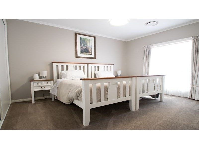 10 Sugar glider Way, Fullerton Cove NSW 2318