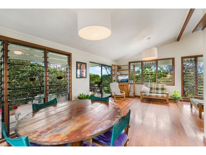 22 Jubilee Esplanade, Point Arkwright QLD 4573