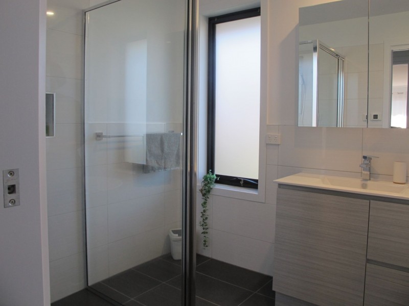 28 Robert Street, Latrobe TAS 7307