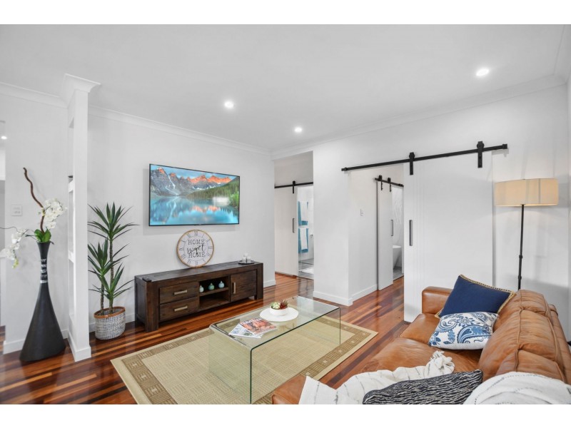 33 McKinley Street, North Ward QLD 4810