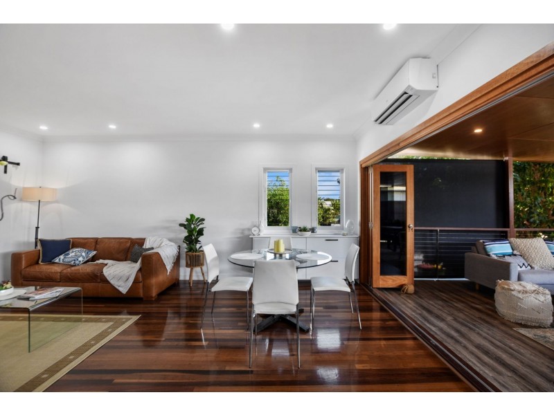 33 McKinley Street, North Ward QLD 4810