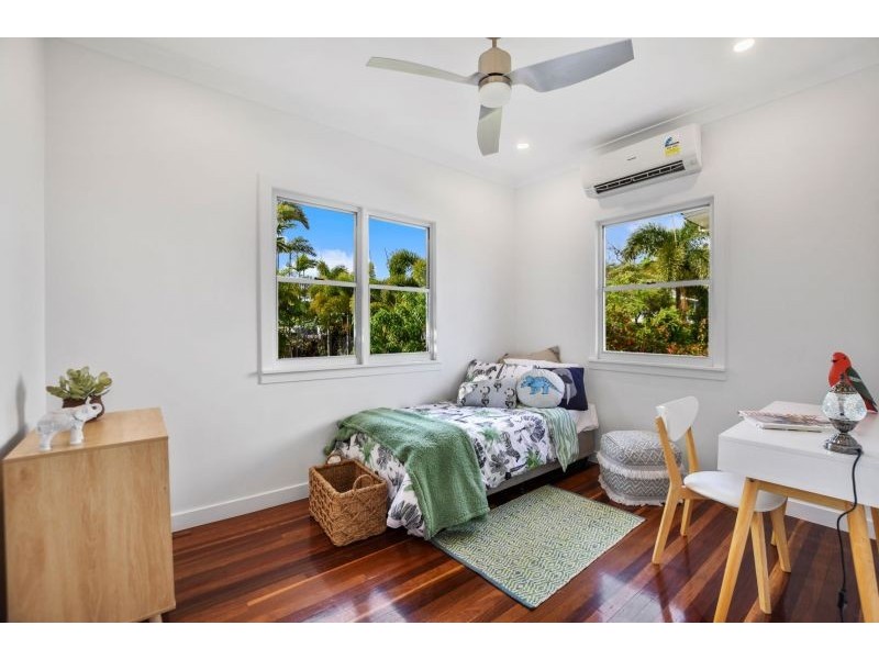 33 McKinley Street, North Ward QLD 4810