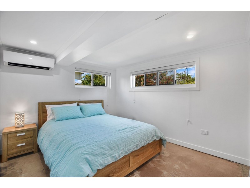 33 McKinley Street, North Ward QLD 4810