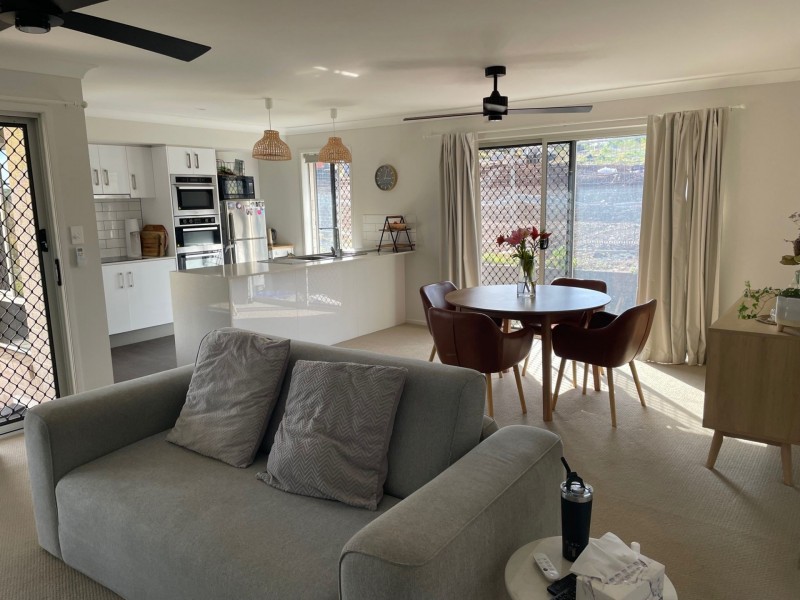 2/49 Farrelly Avenue, Cumbalum NSW 2478
